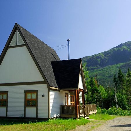 Gite Du Mont-Albert - Sepaq Sainte Anne-des-Chênes Eksteriør billede