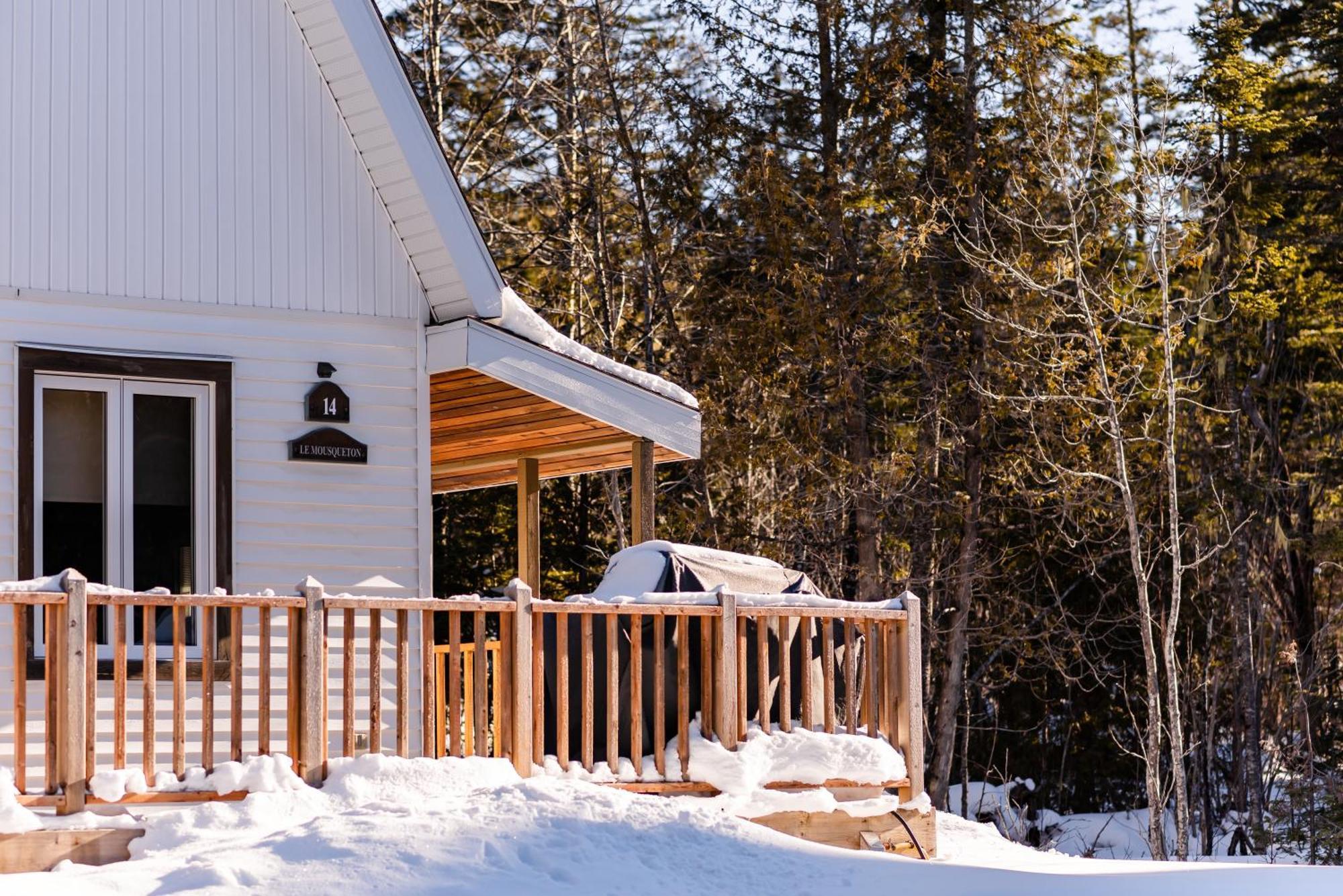 Gite Du Mont-Albert - Sepaq Sainte Anne-des-Chênes Eksteriør billede