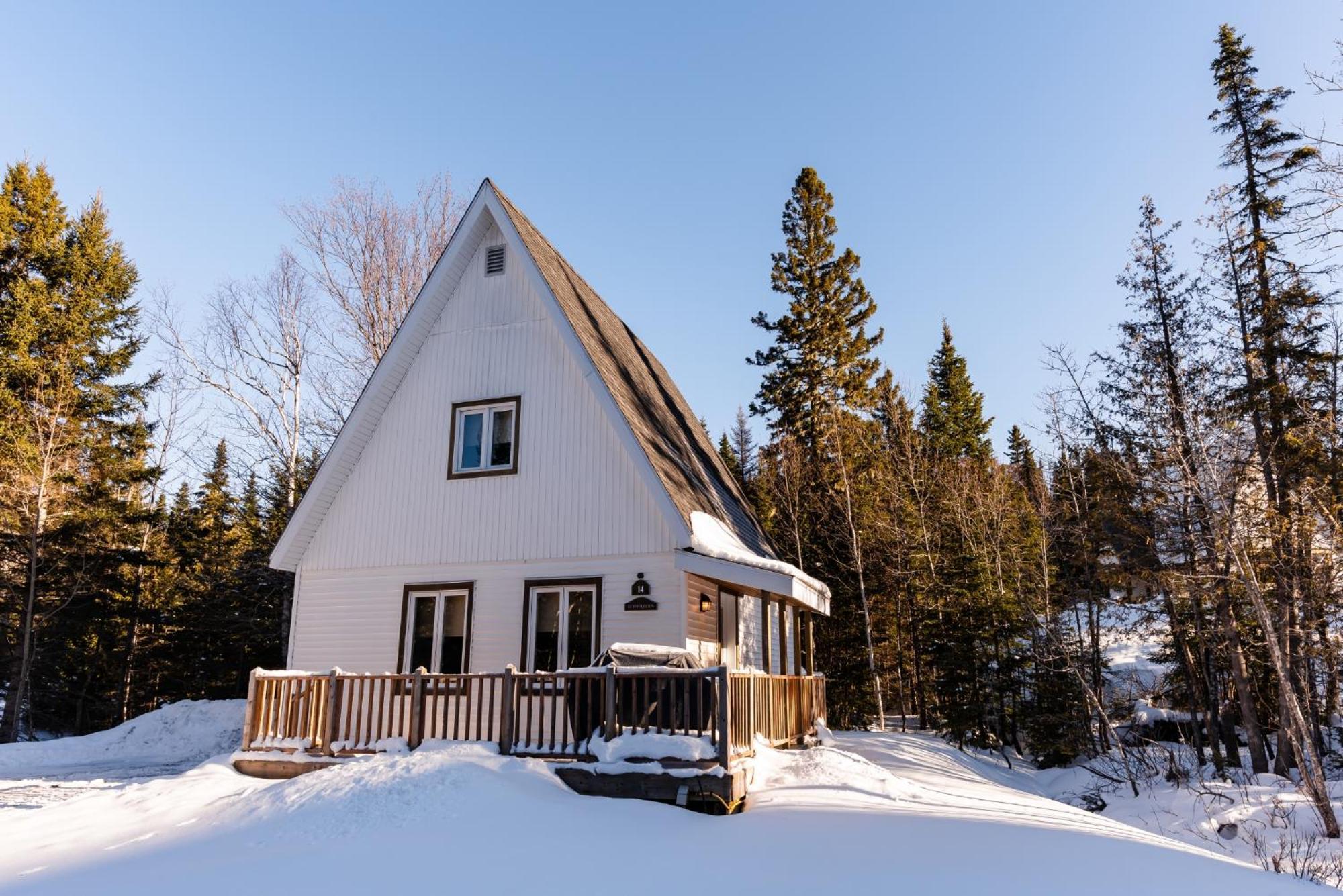 Gite Du Mont-Albert - Sepaq Sainte Anne-des-Chênes Eksteriør billede