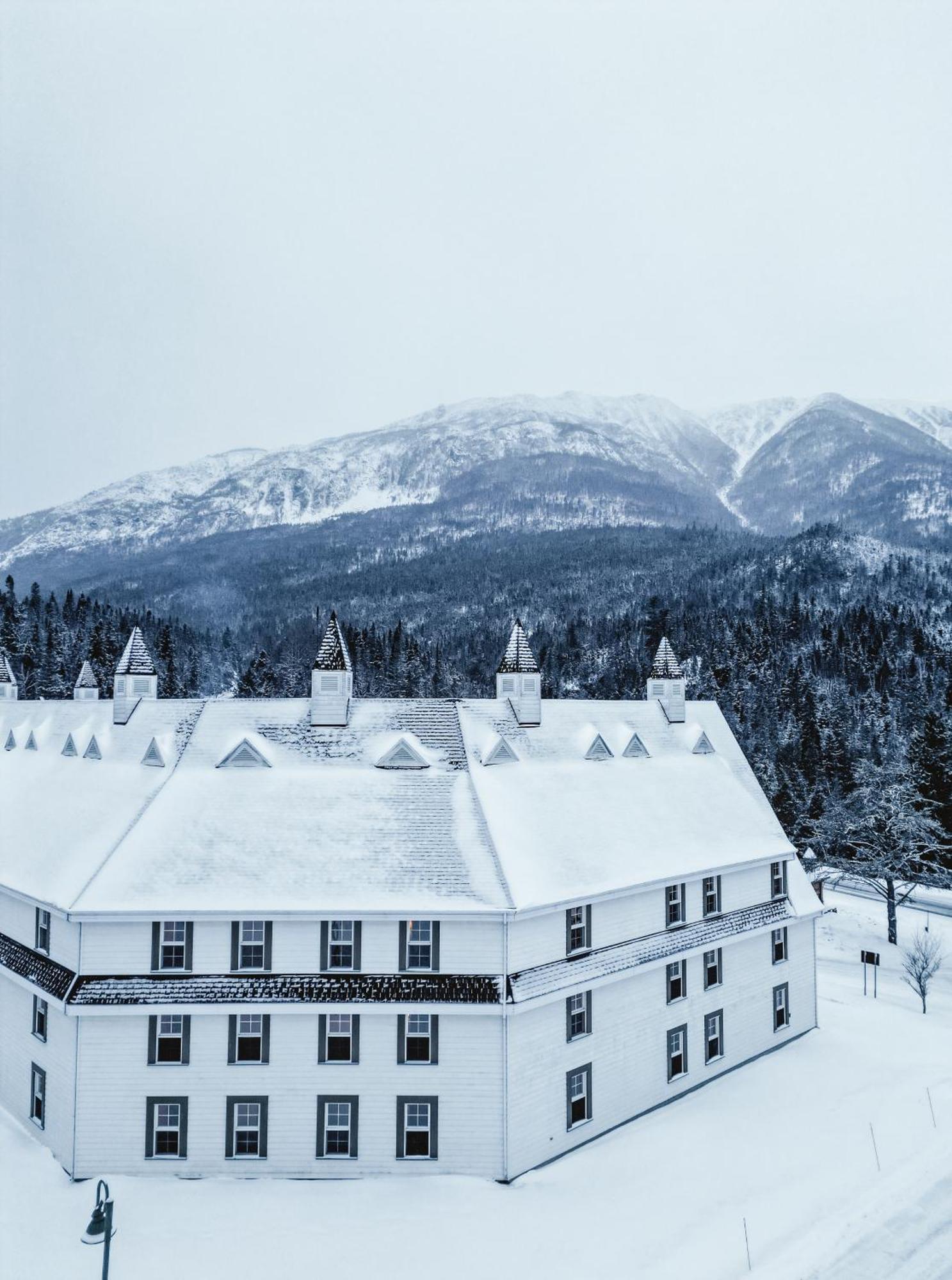 Gite Du Mont-Albert - Sepaq Sainte Anne-des-Chênes Eksteriør billede
